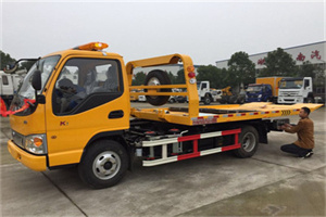 英山哪里有拖车服务